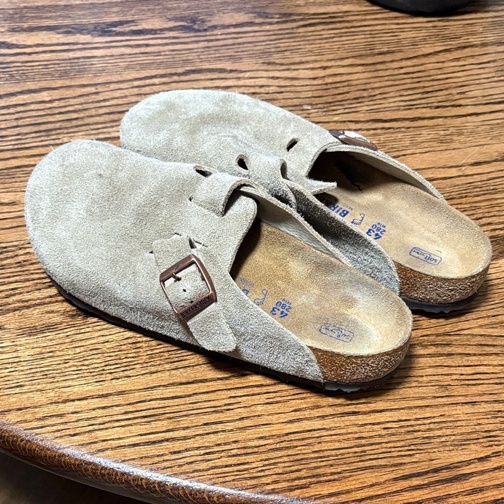 Birkenstock men’s clogs